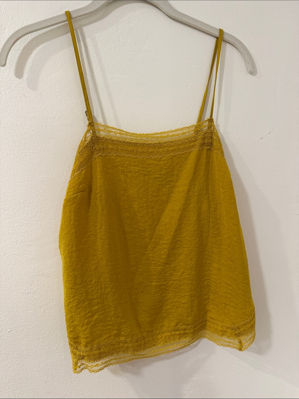 Abercrombie & Fitch Mustard Lace-Trim Camisole